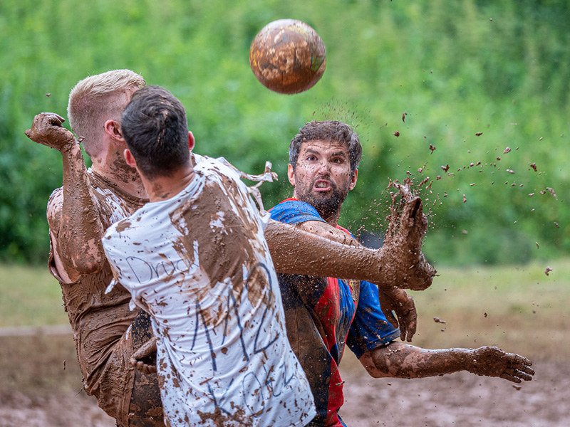 Schlammfussball 03